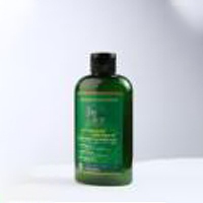 Pine scent shampoo